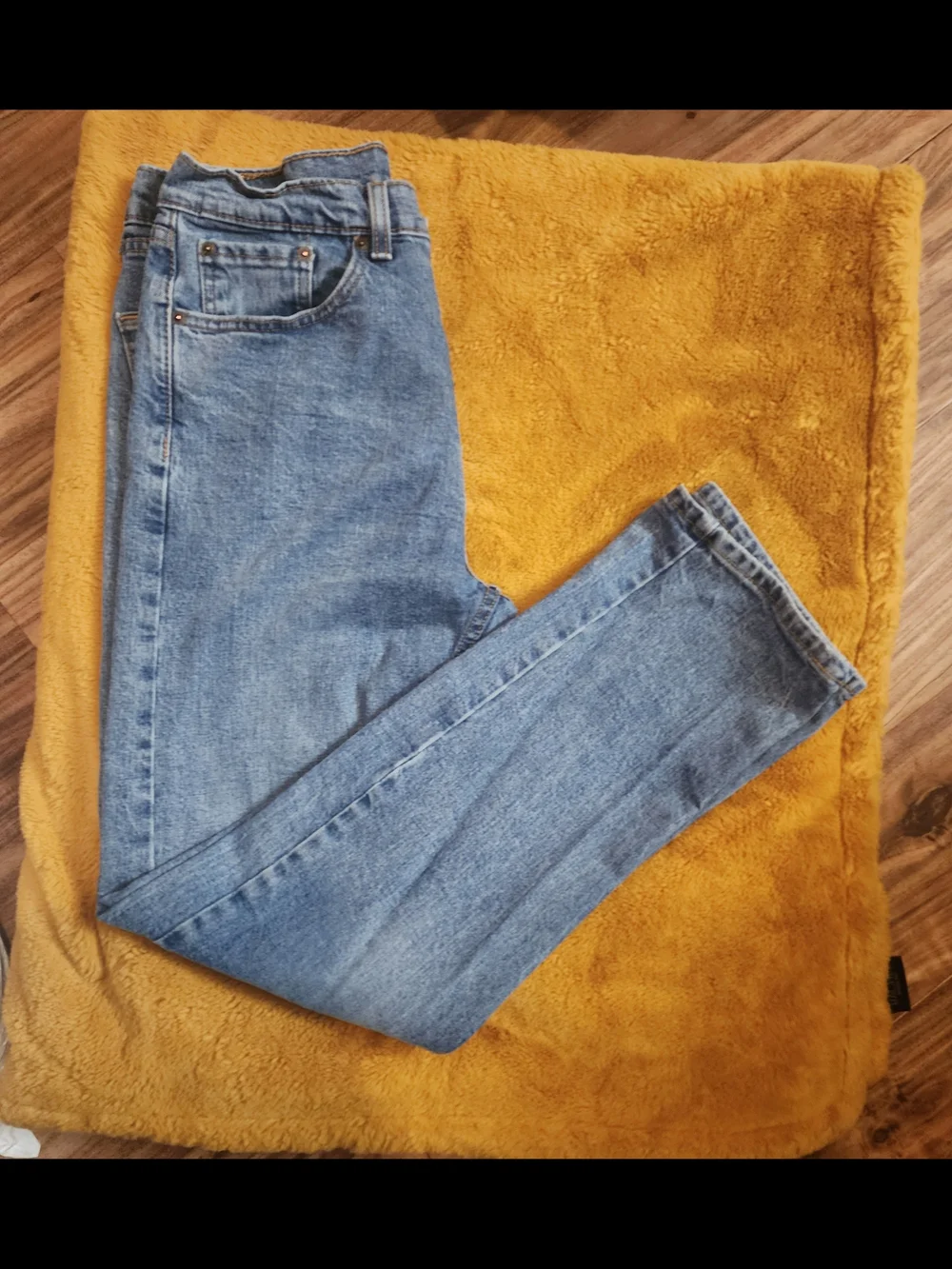 Vintage 502 Levi's Men’s Classic Blue Denim Jeans 32x32